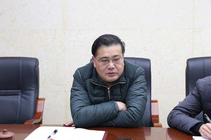 李院长_副本.jpg