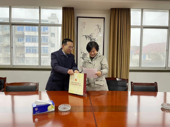 黄知建_副本.jpg