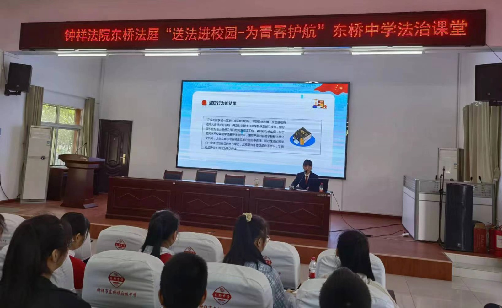 a210a042de7164844f77df18dcbefce.jpg